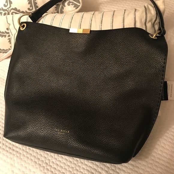Black leather Ted Baker hobo style shoulder bag - Picture 1 of 7